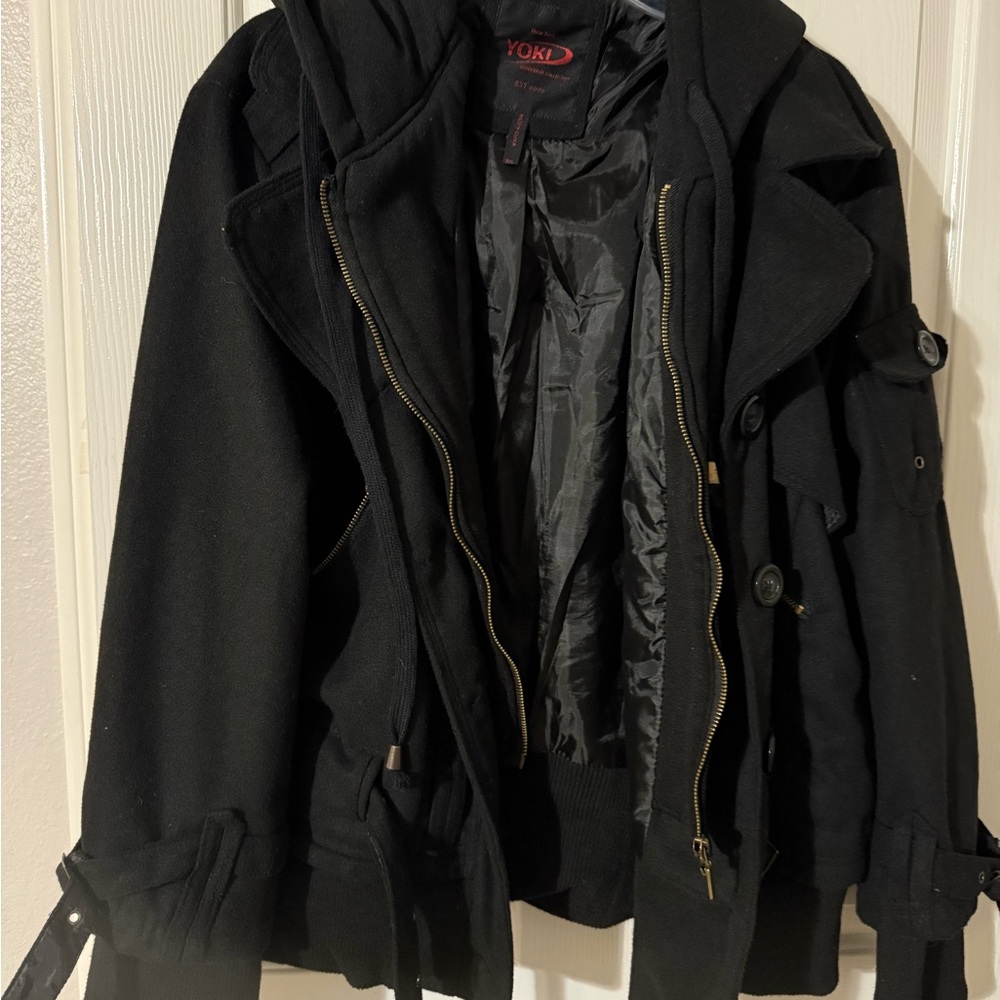 Yoki Women’s Black Trench Coat